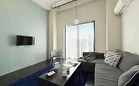 B Hotel Komachi - Breakfast & Comfort Near Downtown